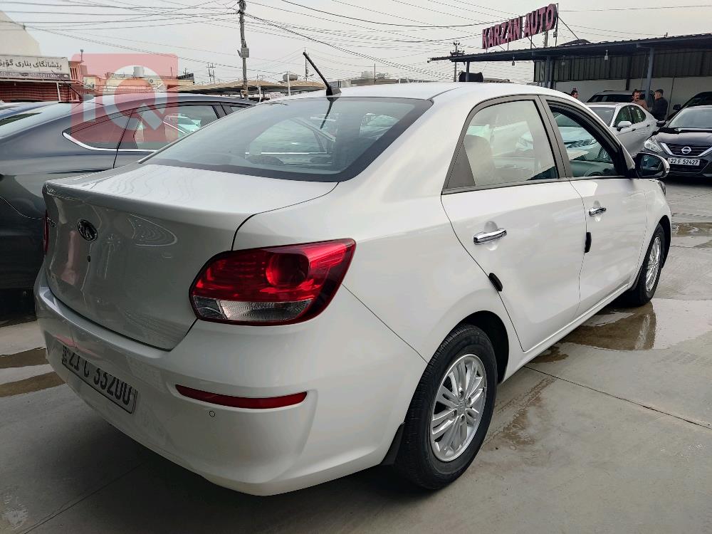 Kia Pegas
